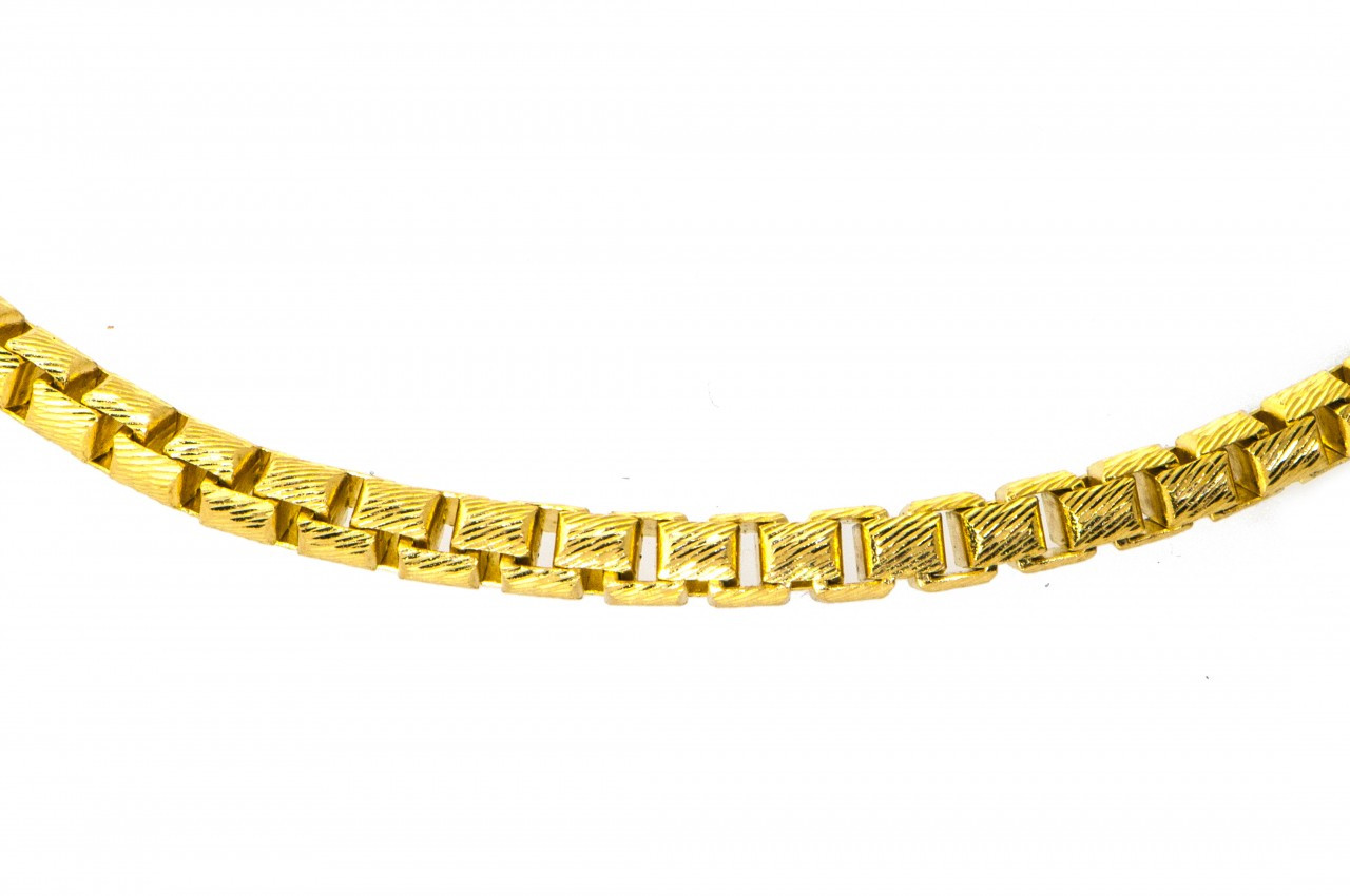 14k Yellow Gold 4mm Round Diamond Cut Box Chain Necklace 30 Inches